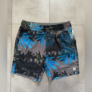 Hurley Men’s Black Swim Trunks with Blue Palm Print
